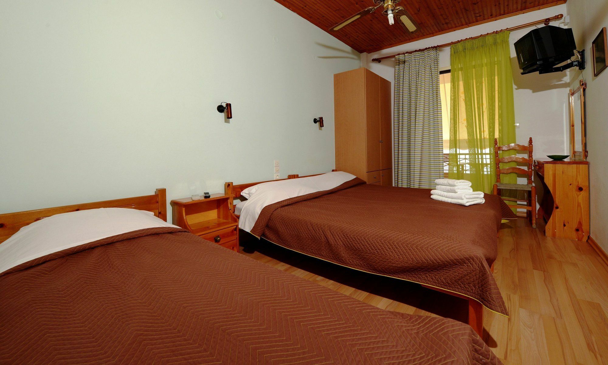 Pharos Rooms อิลิยา ภายนอก รูปภาพ